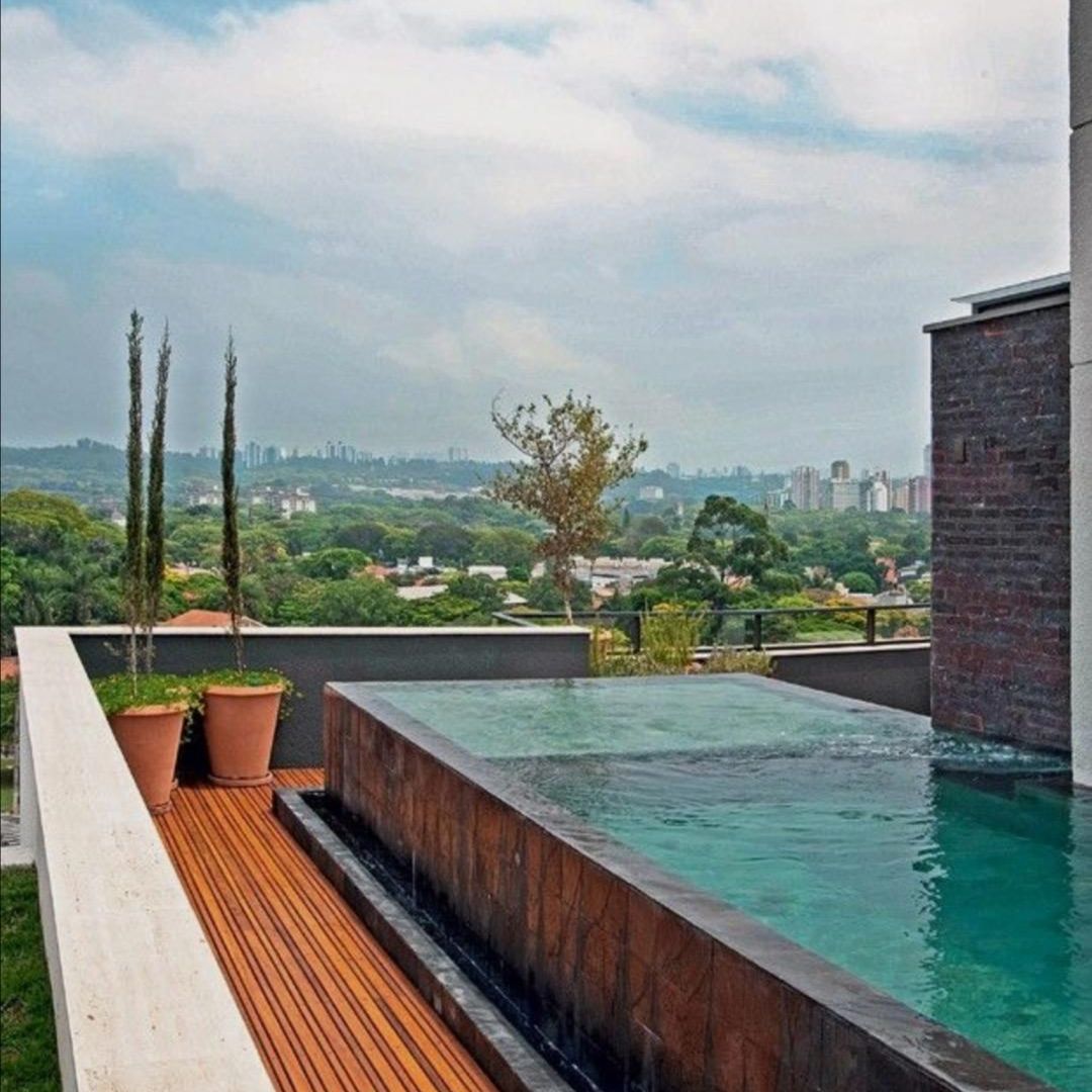 pedra hijau piscina